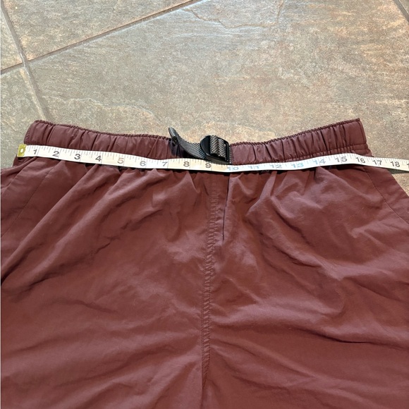 Men’s Columbia Maroon Belted Lined Outdoor Cargo Shorts with Elastic Waistband L - Picture 4 of 11